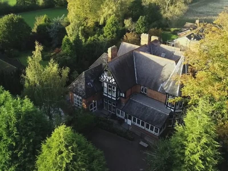 Portland House in Leicester, England photo 3