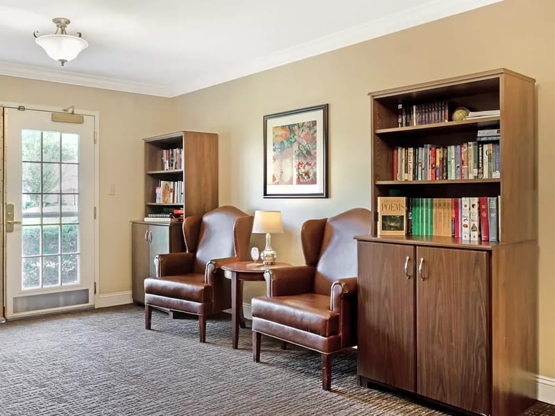 Brookdale Johnson City - Assisted Living in Johnson City, TN photo 3