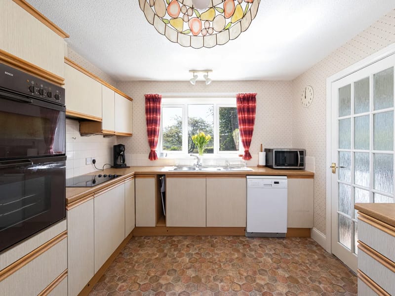 Linden Cottage - Assisted Living in Uckfield, England photo 4