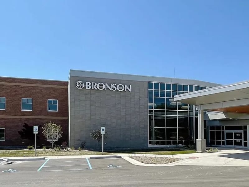 Bronson South Haven Hospital - Hospital in South Haven, MI photo 2