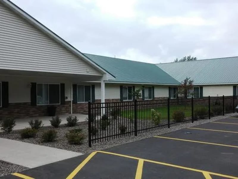 Country Terrace Abbotsford — Assisted Living, Abbotsford, WI · photo 3