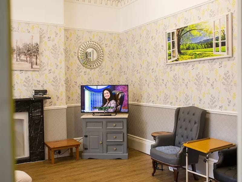 Ardent Residential Care Home - Nursing Home in Plymouth, England photo 3