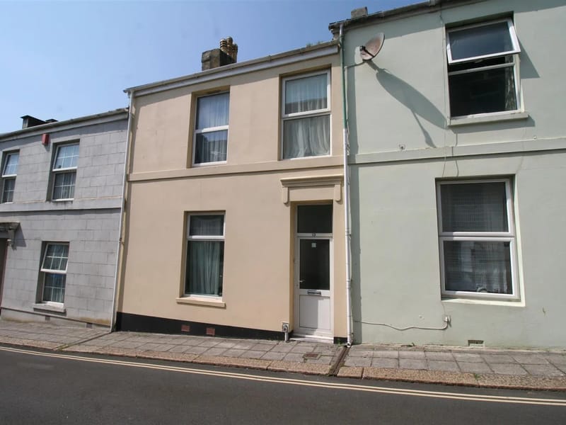Waterloo House - Nursing Home in Plymouth, England photo 2