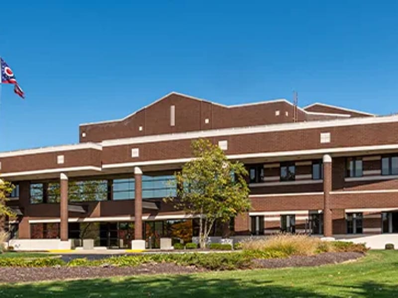 Crystal Clinic Orthopaedic Center - Hospital in Akron, OH photo 2