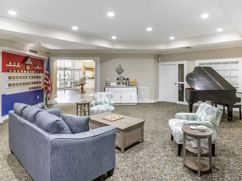 Brookdale Fort Myers Cypress Lake - Assisted Living in Fort Myers, FL photo 3