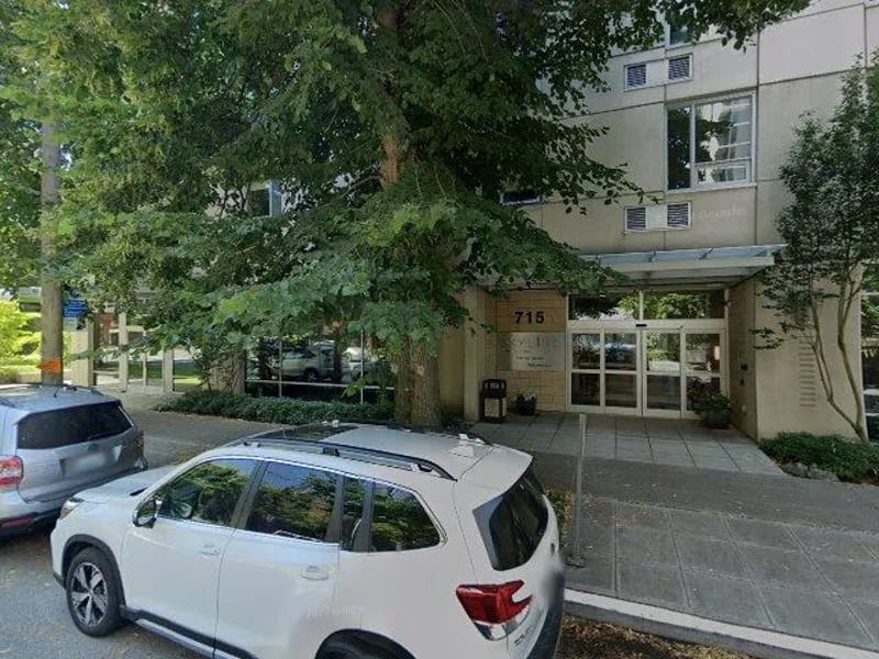 The Terraces at Skyline - Assisted Living in Seattle, WA photo 1