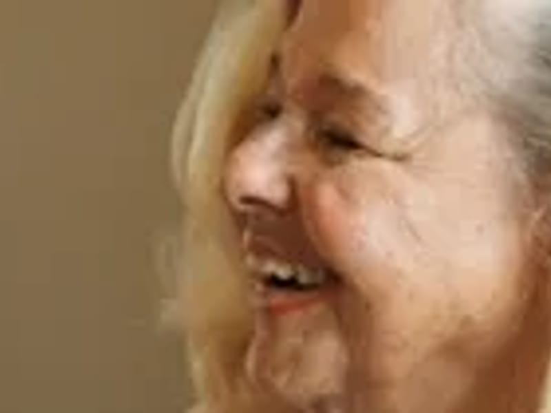 Deerwood Crossing Senior Residence - Assisted Living in Brown Deer, WI photo 3