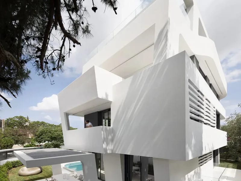 Symbiosis House in Bedford, England photo 2