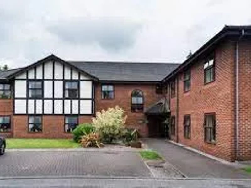 Daneside Court Nursing Home - Nursing Home in Northwich, England photo 2