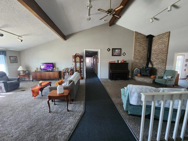Gray Cara - Assisted Living in Keenesburg, CO photo 3