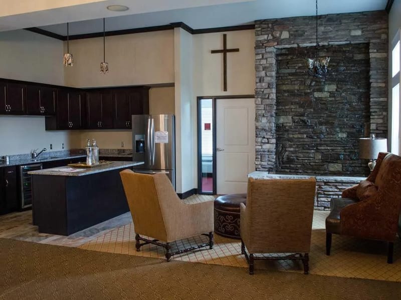 Hamlet At Chagrin Falls - Assisted Living in Chagrin Falls, OH photo 3