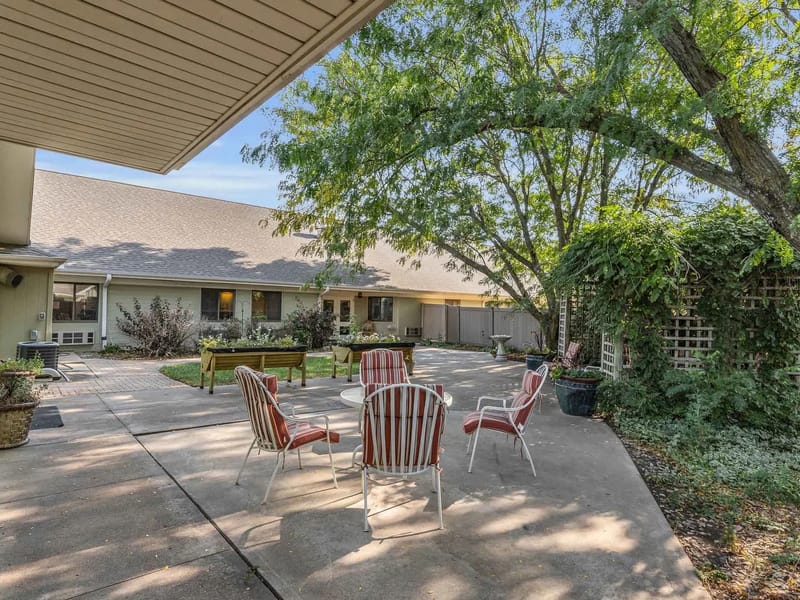 Cambridge Place - Assisted Living in Marysville, KS photo 2