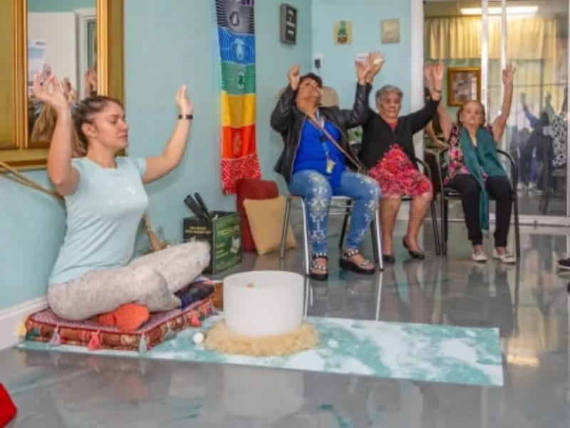 Los Abuelitos Felices Adult Day Care Inc - Adult Day Care in Homestead, FL photo 5