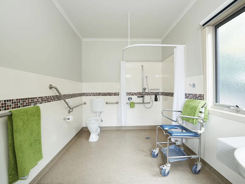 Pondsmead Care Home in Bath, England photo 3