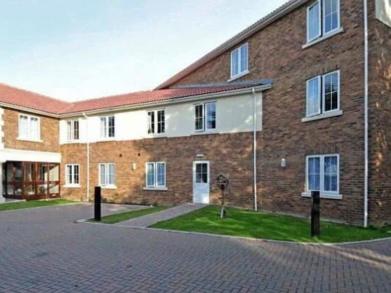 Silvanna Court - Assisted Living in Wickford, England photo 3