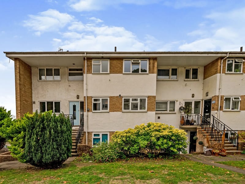 Totteridge House - Assisted Living in High Wycombe, England photo 2