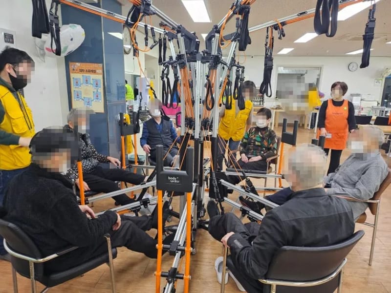 부산시니어 재활주간보호센터 - 방문요양 in 부산진구, 부산광역시 photo 2