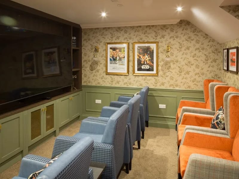 Ayton House - Assisted Living in Littlehampton, England photo 6