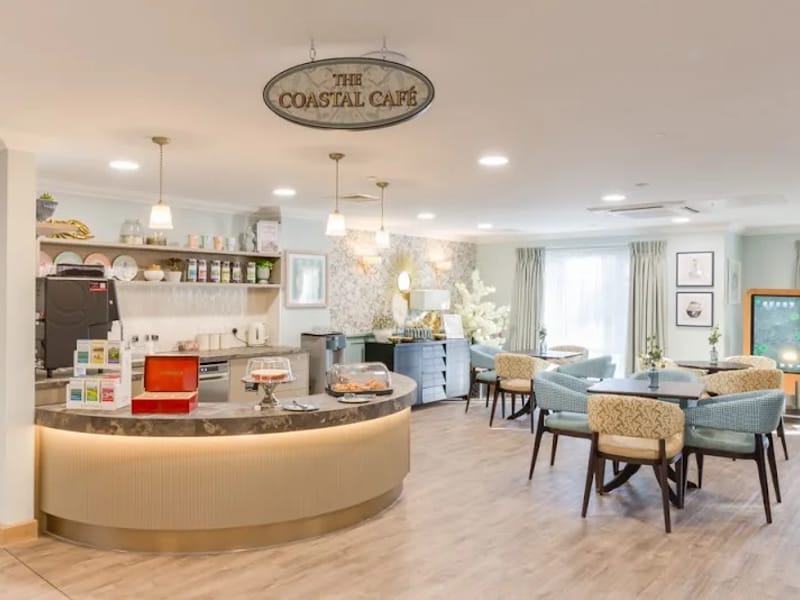 Ayton House - Assisted Living in Littlehampton, England photo 2