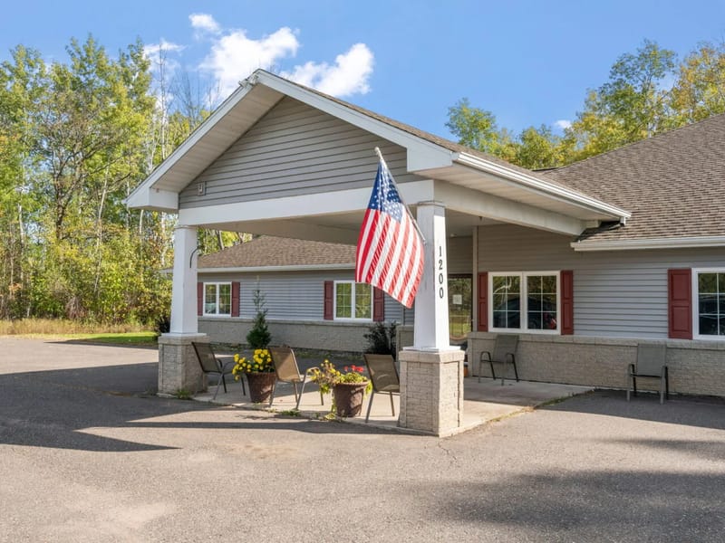 Moose Lake Village Assisted Li - Assisted Living in Moose Lake, MN photo 2