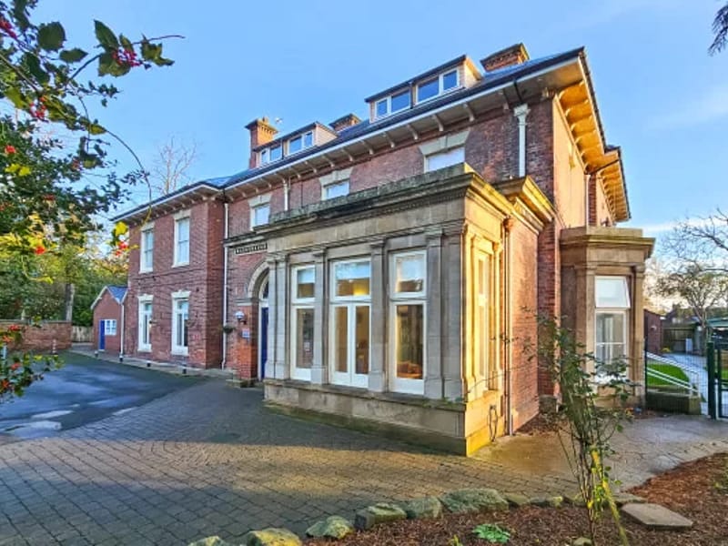 Woodleigh - In-Home Care in Warrington, England photo 2