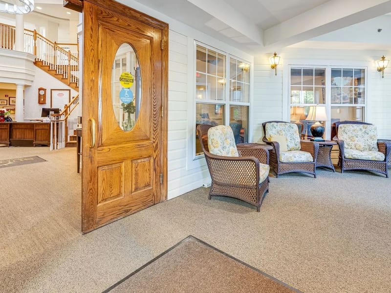 Sunrise Of Wayland - Assisted Living in Wayland, MA photo 6