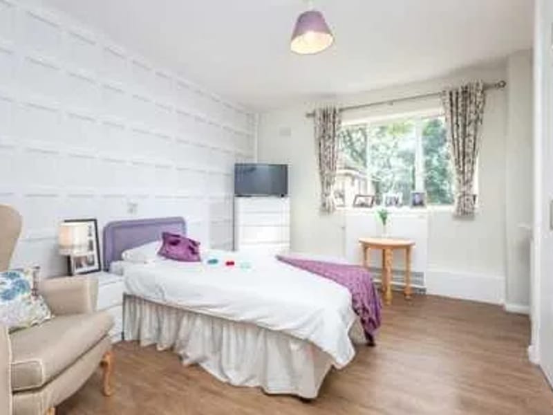 Sweyne Court Care Home - Nursing Home in Rayleigh, England photo 1