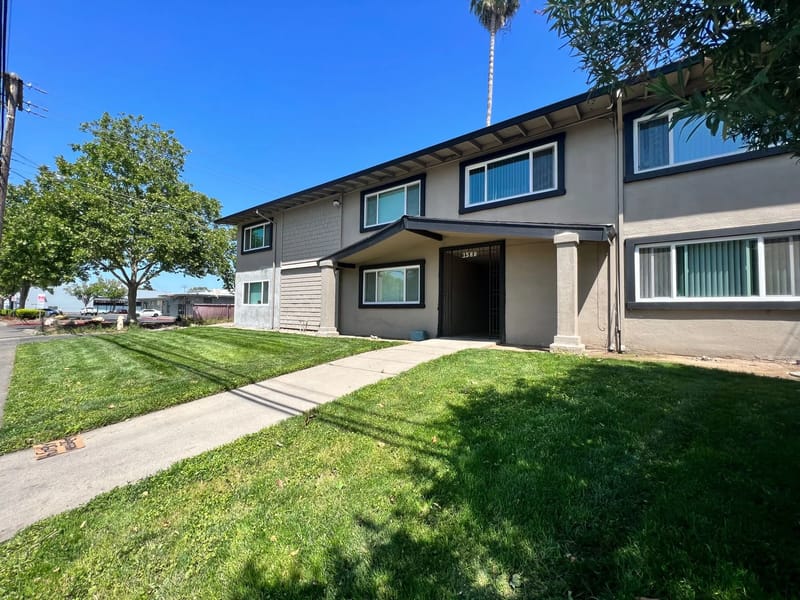 Arden Villa Llc - Assisted Living in Mesa, AZ photo 2