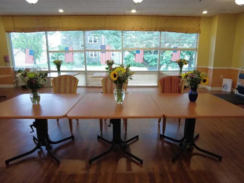 Edge Hill Rest Home - Nursing Home in Oldham, England photo 2