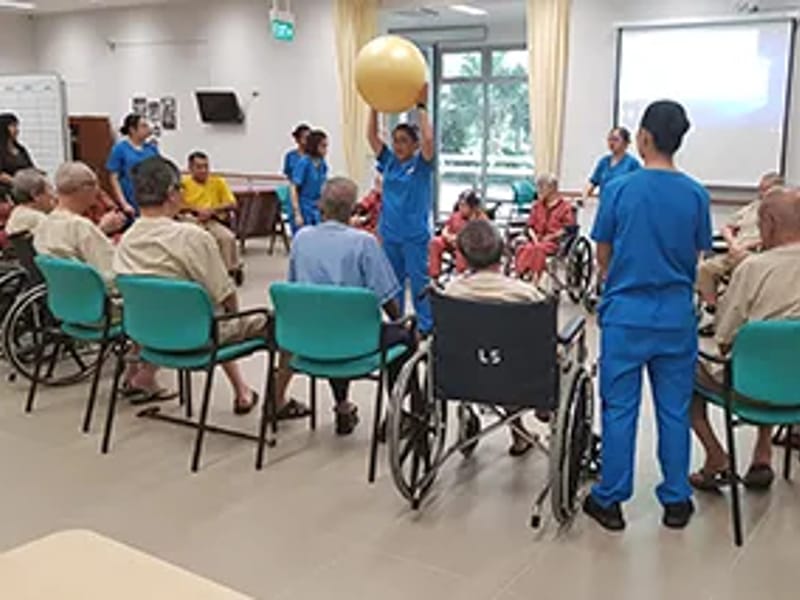 Vanguard Senior Care (Woodlands) - Nursing Home in Singapore, Singapore photo 2