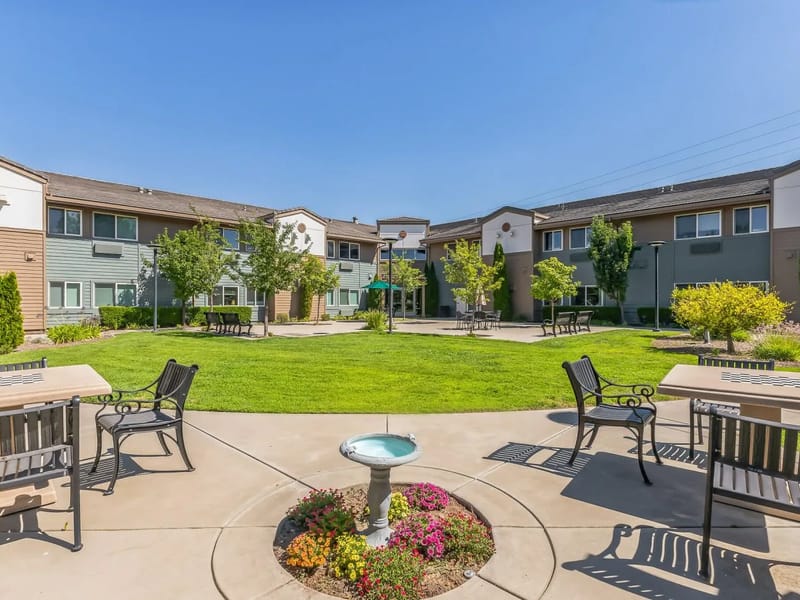 Glenwood Garden Manor - Assisted Living in Roseville, CA photo 3