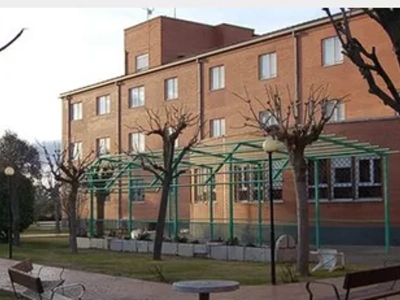 Residencia Geriatrica Parque Botanico Virgen De Loreto - Hogar de Ancianos in Huesca, Aragón photo 2