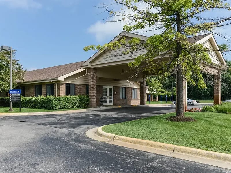 Optalis Health and Rehabilitation of Dearborn Heig - Nursing Home in Dearborn Heights, MI photo 2
