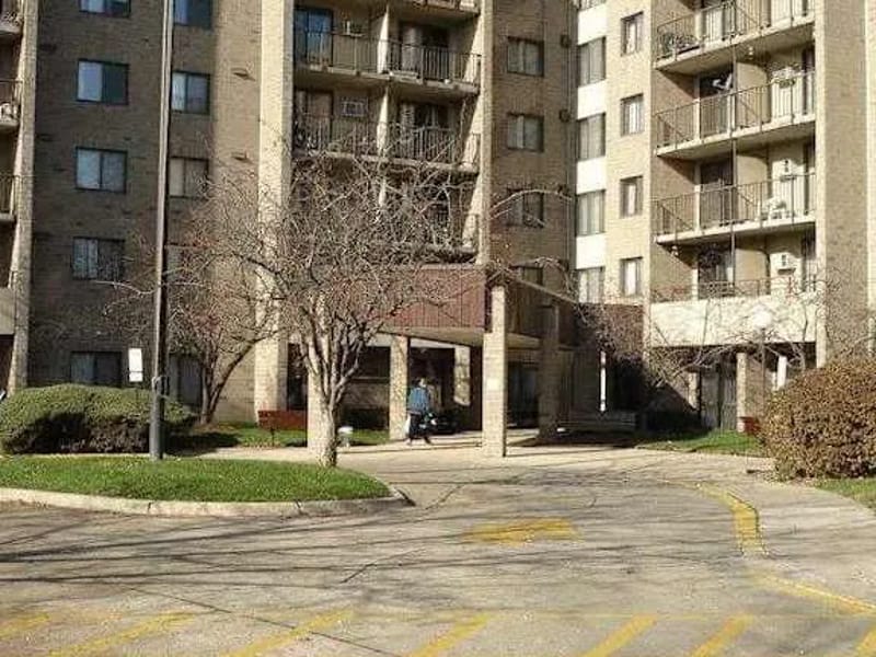Cypress - Assisted Living in Romulus, MI photo 2