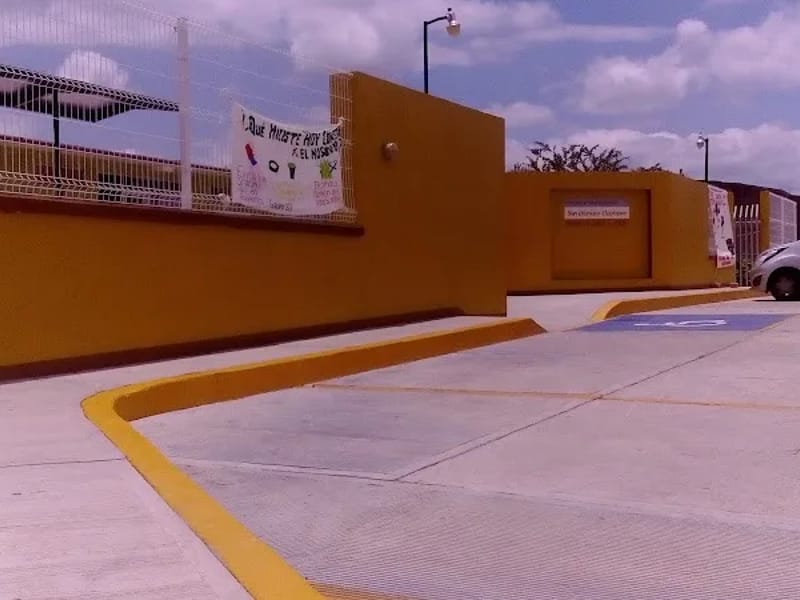 CENTRO DE ATENCION INTEGRAL PARA ADULTOS MAYORES Y CASA DE DIA - Hogar de Ancianos in San Dionisio Ocotepec, Oaxaca photo 4