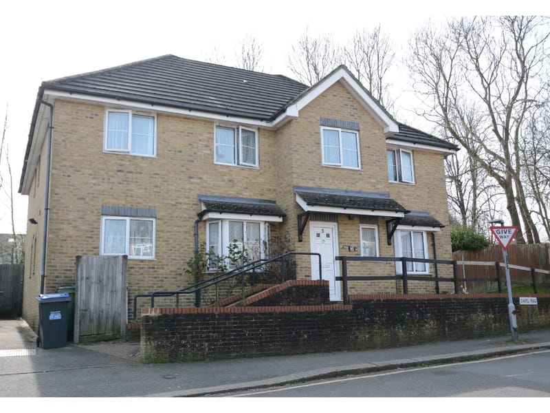 The Pines (Active Prospects) in Redhill, England photo 2