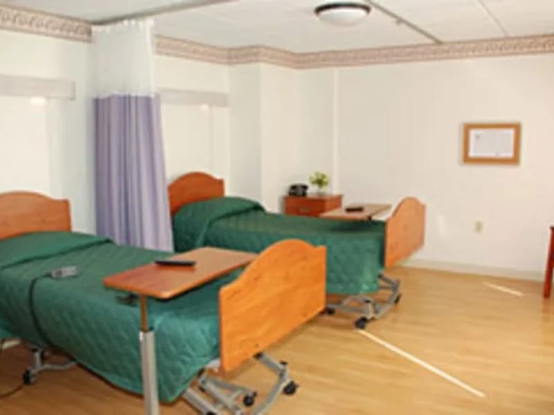 Hartford Nursing & Rehabilitation Center - Nursing Home in Detroit, MI photo 2