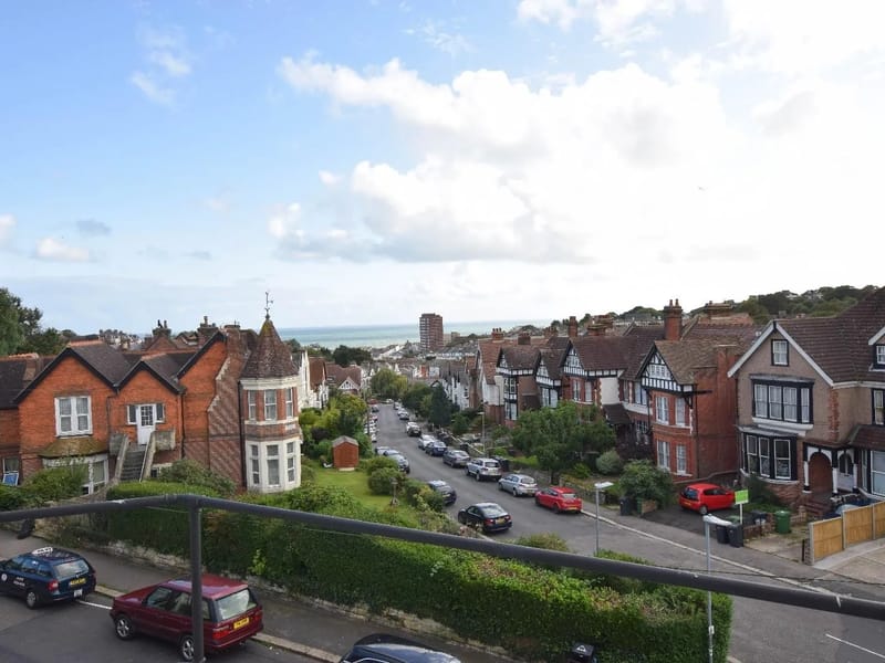 Oak View - Nursing Home in St. Leonards-On-Sea, England photo 3