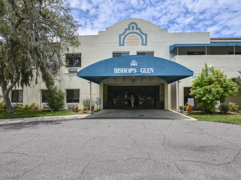 Bishop'S Glen Retirement Center - Assisted Living in Holly Hill, FL photo 3