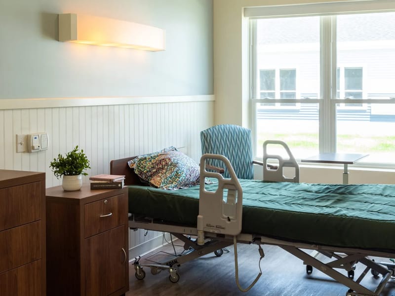Summer Commons - Assisted Living in Sanford, ME photo 2