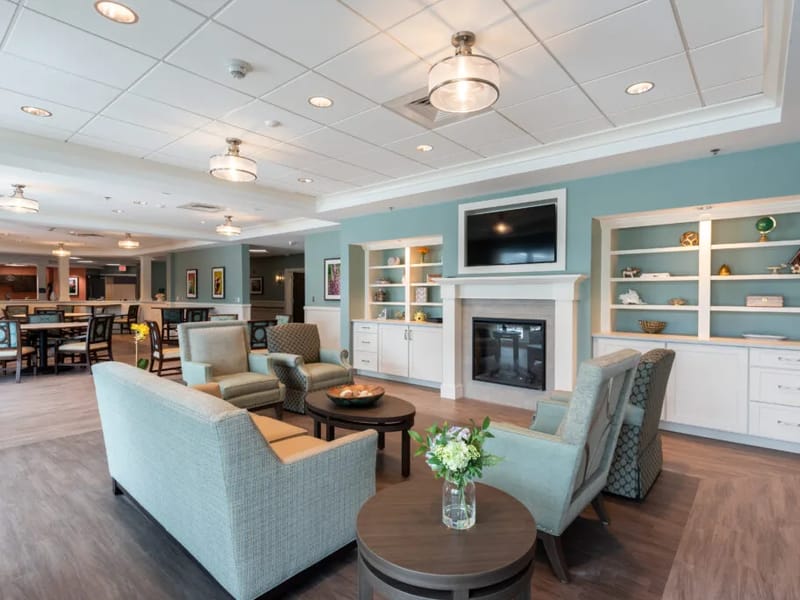 Summer Commons - Assisted Living in Sanford, ME photo 3