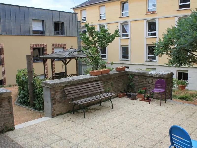 Ehpad Residence St Joseph - EHPAD in SOTTEVILLE LES ROUEN CEDEX, Normandie photo 2