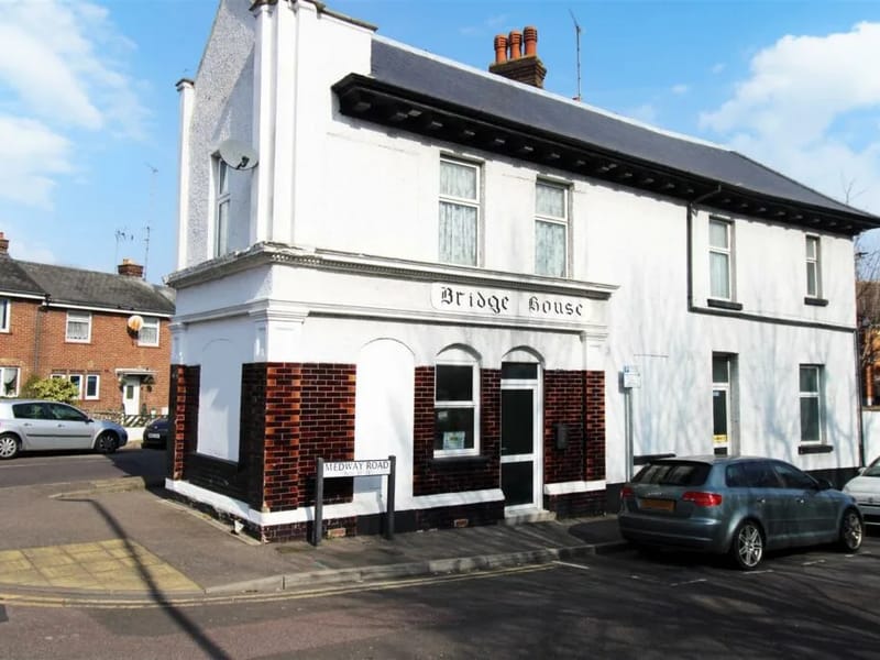 Right at Home Medway - In-Home Care in Gillingham, England photo 2