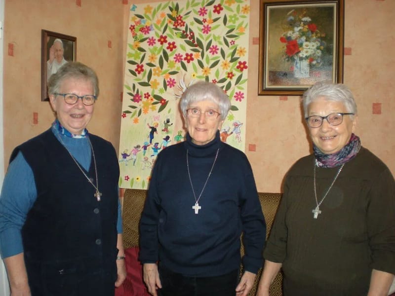 Ehpa Soeurs Du Tres Saint Sauveur - Maison de Retraite in PARIS, Île-de-France photo 2