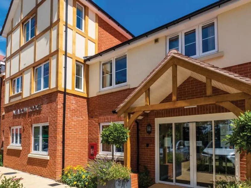 Meadow Lodge - Nursing Home in Chippenham, England photo 3