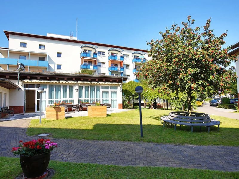 "Regine-Hildebrandt-Haus" - Langzeitpflegestation der Phase F - Pflegeheim in Bernau, Brandenburg photo 1
