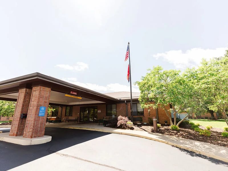 Laughlin Health Care Center - Nursing Home in Greeneville, TN photo 2