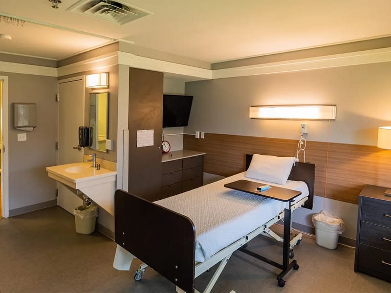 Yellowstone River Nursing and Rehabilitation - Nursing Home in Billings, MT photo 3