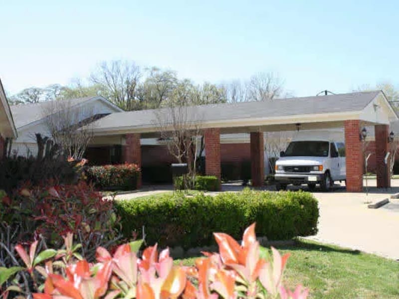 Advanced Rehabilitation & Healthcare of Burleson - Nursing Home in Burleson, TX photo 2