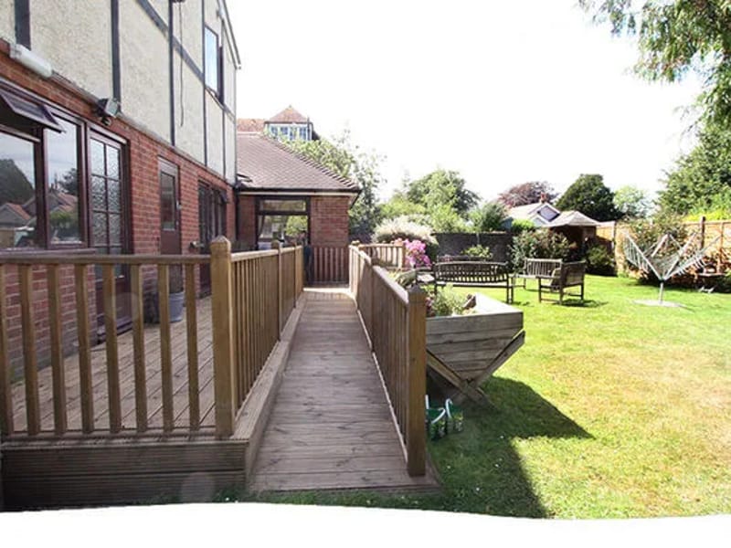 Lavender Lodge - Assisted Living in Worthing, England photo 4